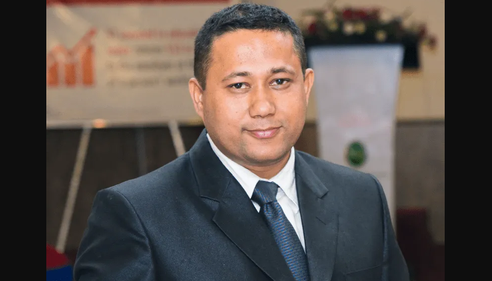 Let’s rise above political thoughts to develop country: RSP leader Khanal