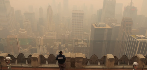 Record-breaking air pollution grips New York, people urged to stay indoors