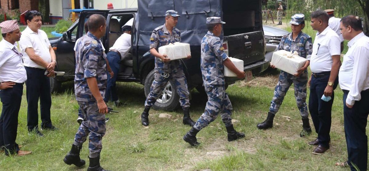 Two Chinese nationals arrested in connection with recent gold scam