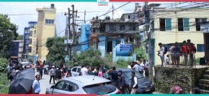 RPP cadres furious against KMC; Block Dhumbarahi road