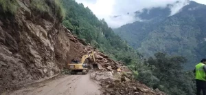 Landslide in Gaurikund, India : Nepali family of seven members missing