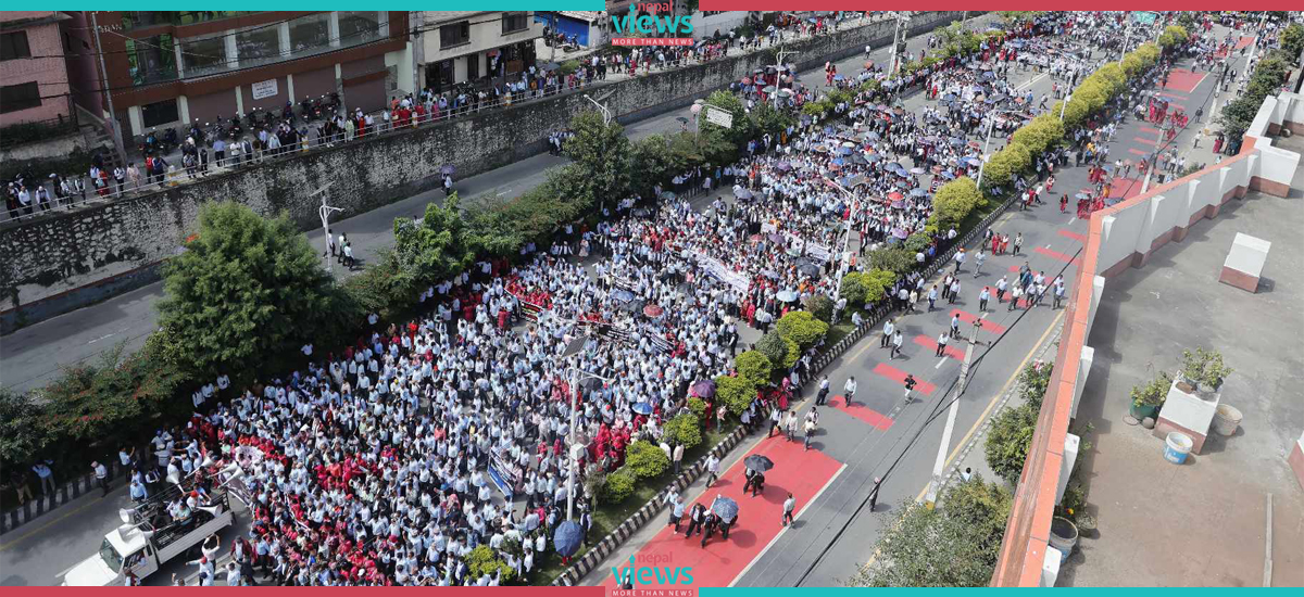 Teachers’ protest into 20th day, commuters hit hard by traffic hassle