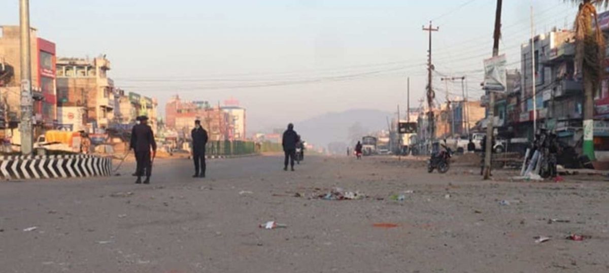 Stranded Nepalese due to curfew being escorted towards their destination