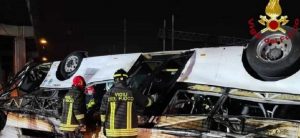 Bus crash across lagoon from Venice’s historic center kills 21 people, including Ukrainian tourists