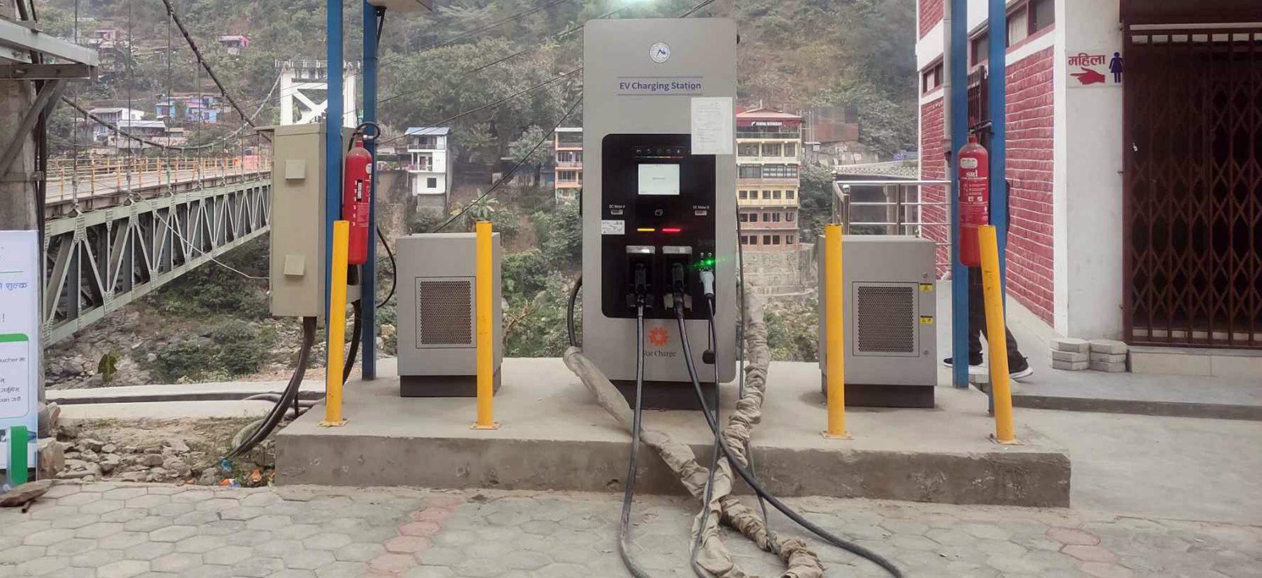 Service recipients face inconvenience due to delays in repairing charging station