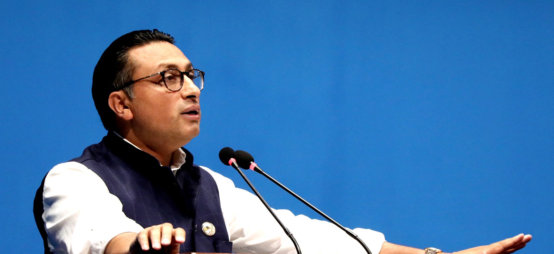 Lawmaker Dr.Wagle advises government to implement economic reform plan