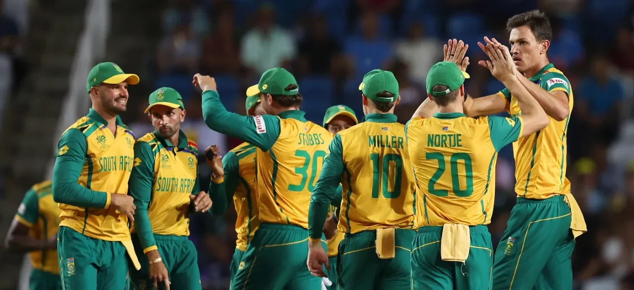 South Africa reaches T20 World Cup final for first time