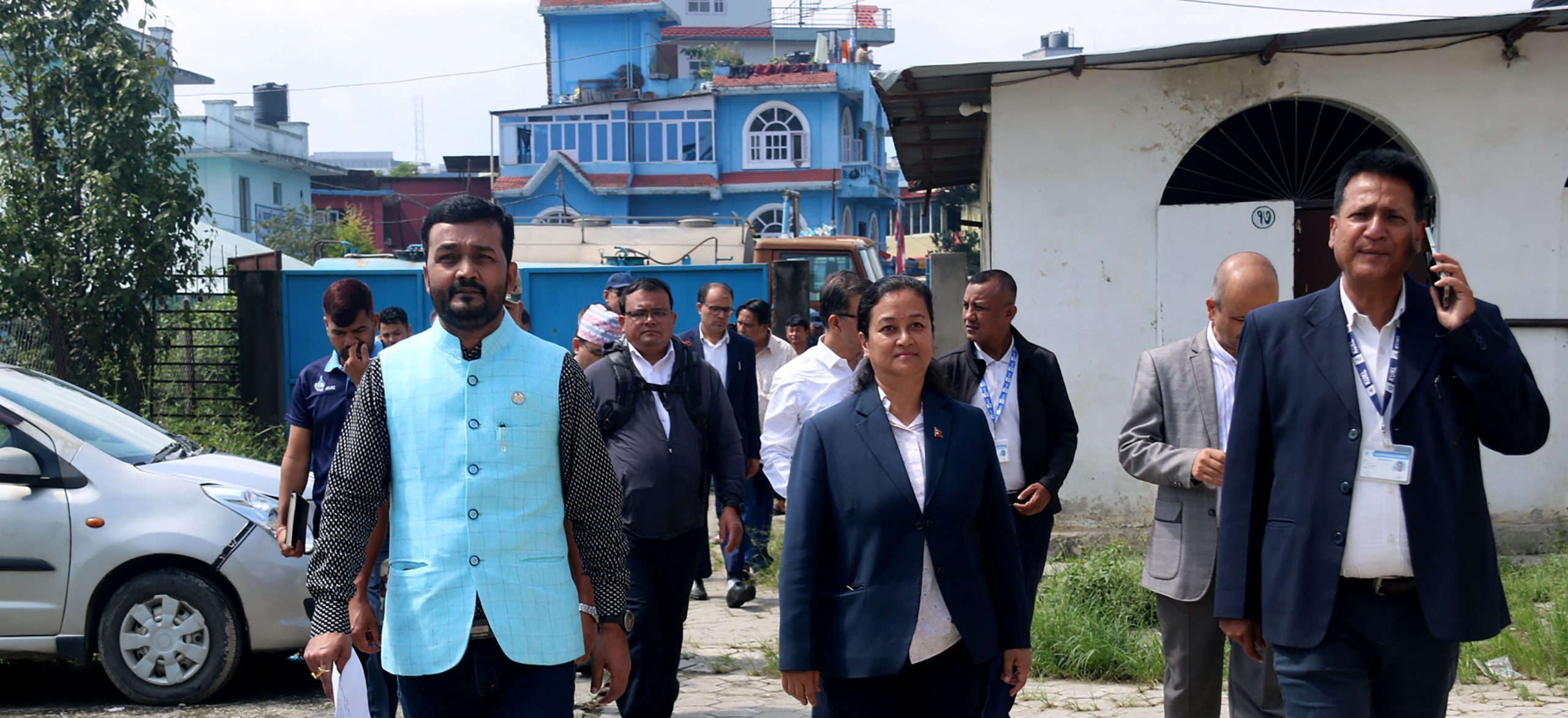 Minister Yadav instructs to replace broken water pipes