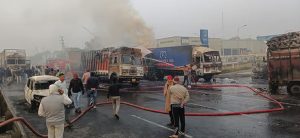 5 dead as chemical-laden truck collides with vehicles in west India