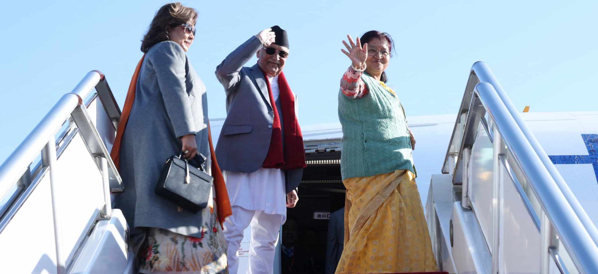 Prime Minister Oli leaves for Kathmandu