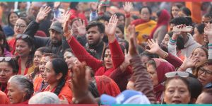 Maha Shivaratri: Devotees pay homage at Pashupatinath (Photo Feature)