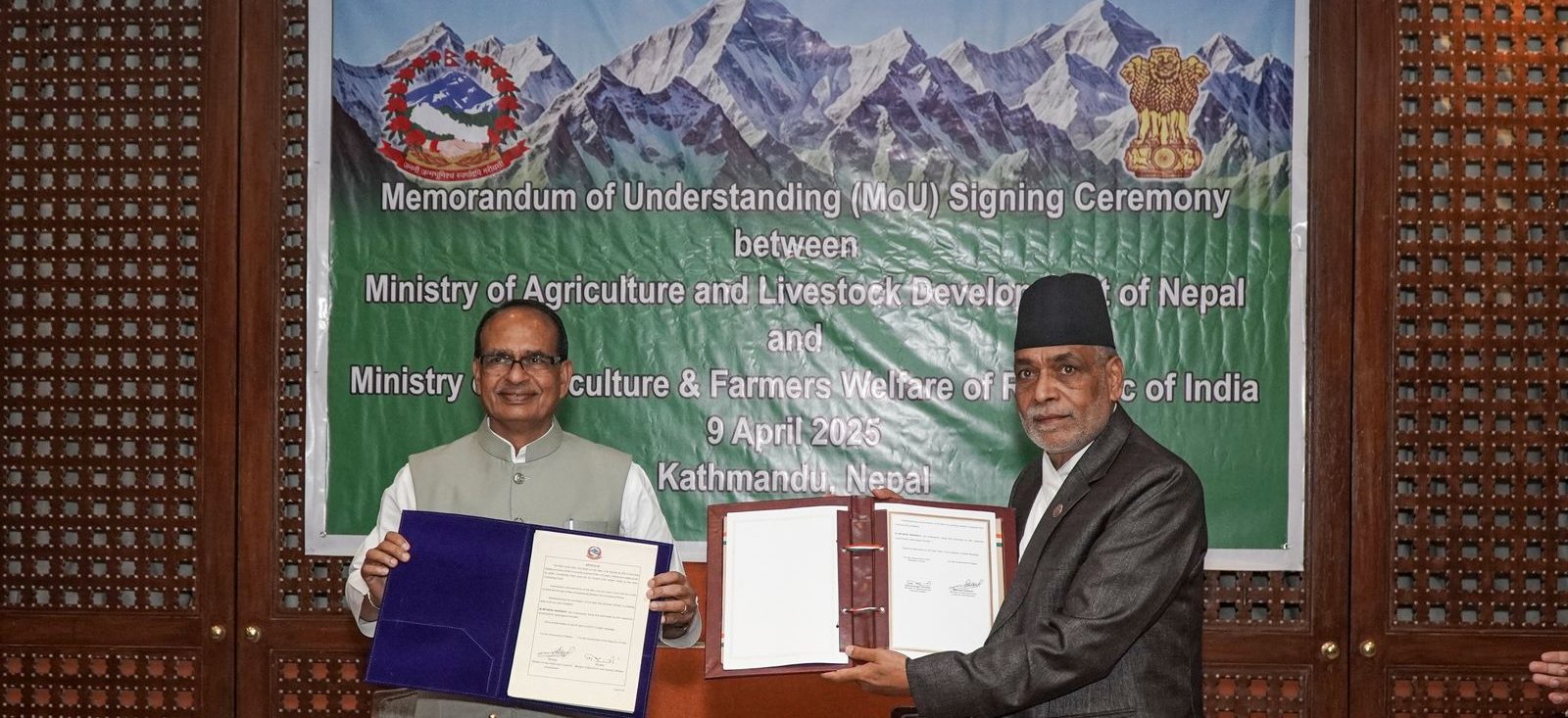 Agriculture Minister Adhikari and Indian’s Union Minister of Agriculture Chouhan sign MoU