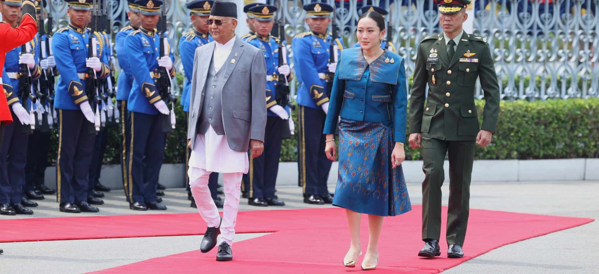 PM Oli meets PM Shinawatra, 6 MOU to be exchanged