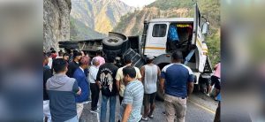Narayanghat-Muglin blocked after truck carrying coal crashes