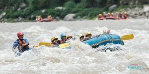 Rafting: An Arm Wrestling with Water Waves (Photo Feature)