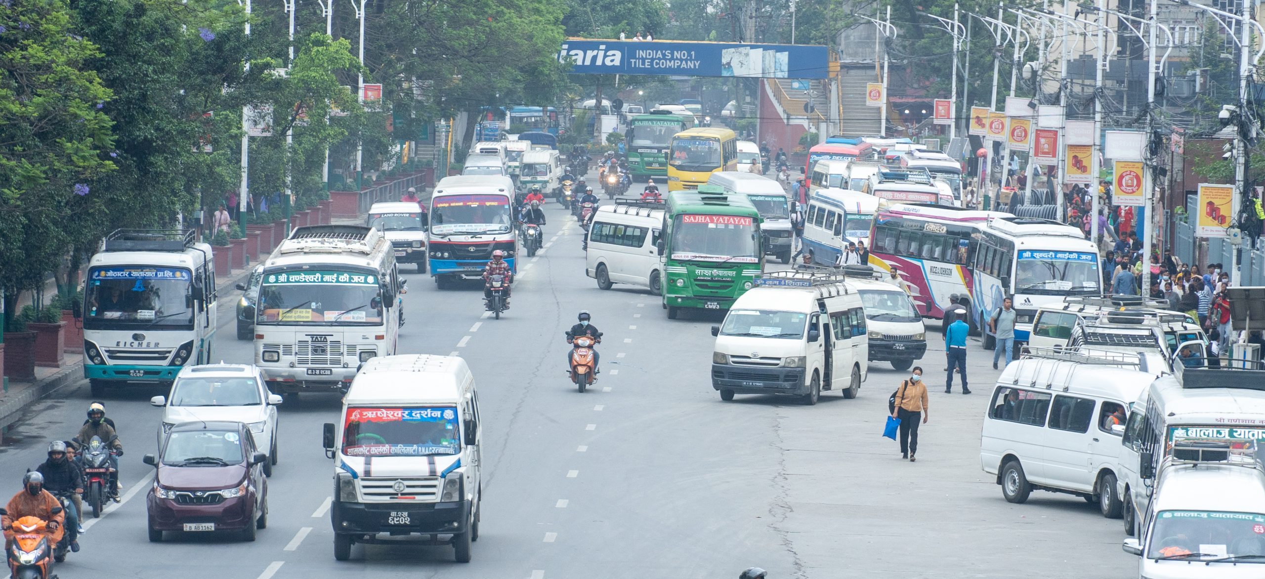 Public transportation resumes (Photos)